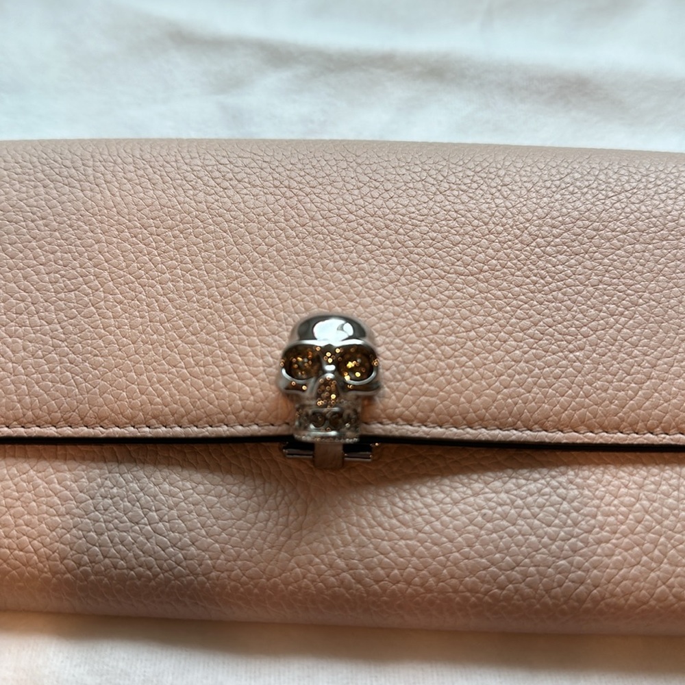 Wallet - Picture 2 of 6